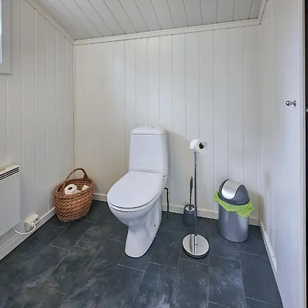 3 Bedroom Beautiful In בית נופש Tjøme